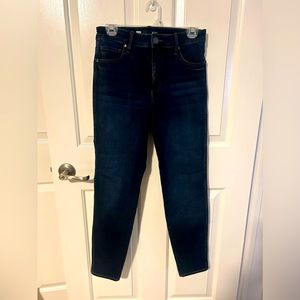Kut from the Kluth size 4 dark wash jeans with slight distressing top of jeans